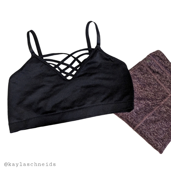 🌻2 for $20 | Small Details Cross-Cross Bra - Picture 1 of 7